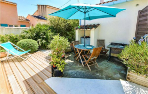 Awesome home in L'Isle-sur-la-Sorgue with Outdoor swimming pool and WiFi